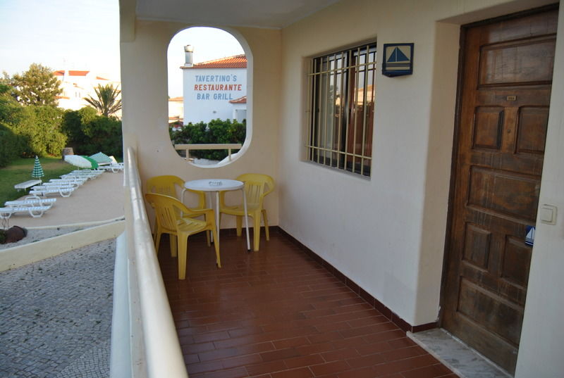 Apartamentos Olhos Do Mar Albufeira Exterior photo