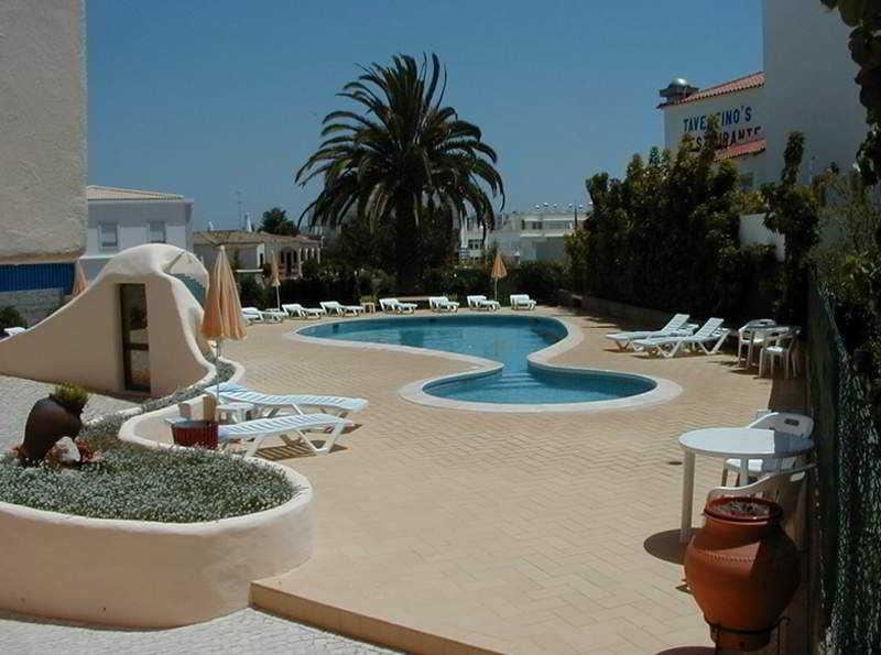 Apartamentos Olhos Do Mar Albufeira Exterior photo
